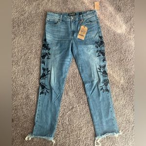 NWT Lucky Brand Sienna Slim Boyfriend Jeans Size 8!